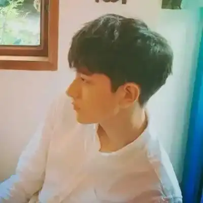 龙梦蔚