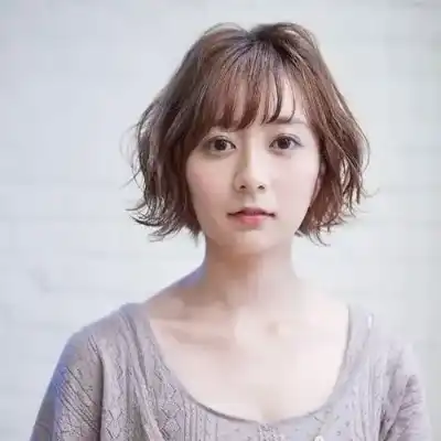 夏鹭茵
